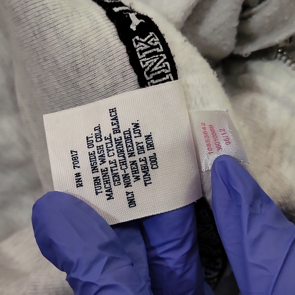 Victoria's Secret PINK Hoodie - Picture 13 of 13